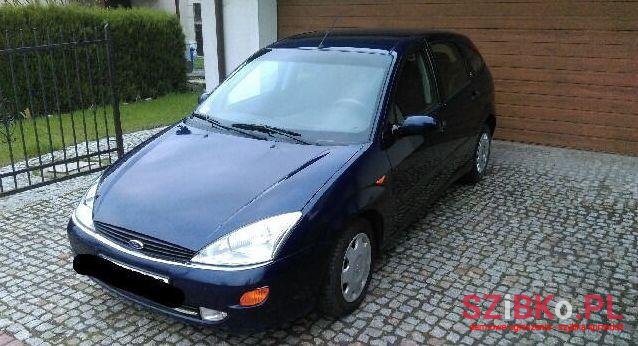 1999' Ford Focus photo #2