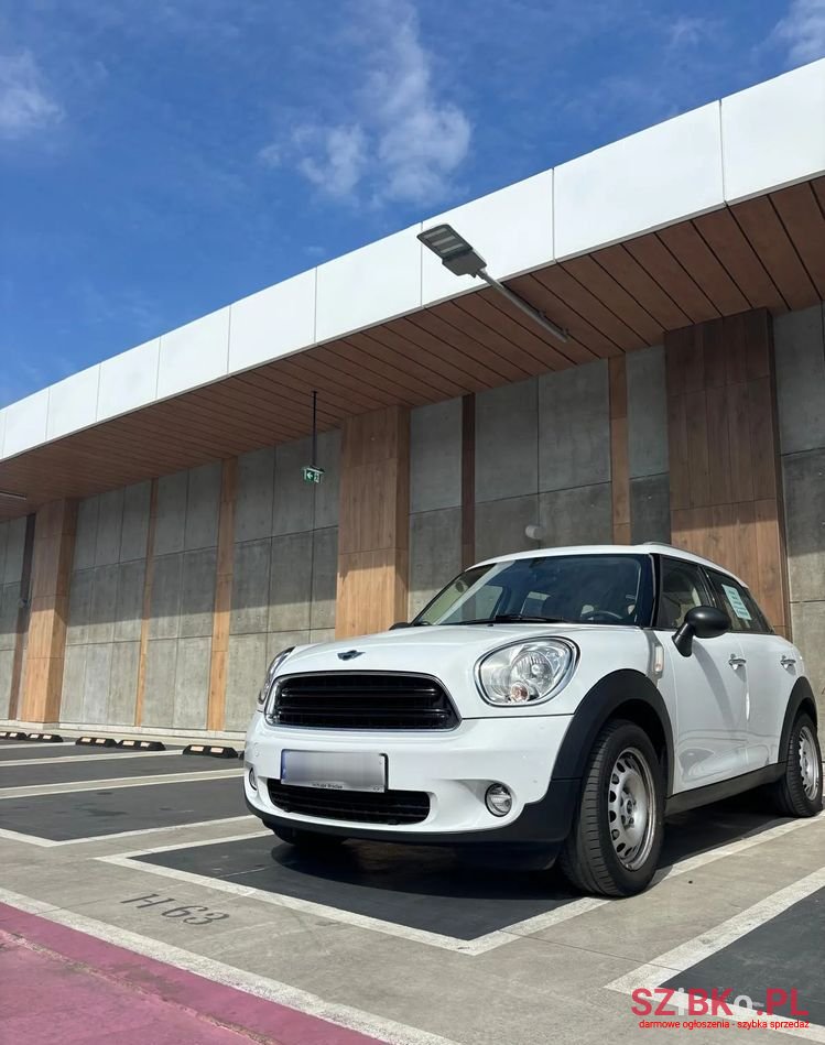 2014' MINI Countryman One photo #4