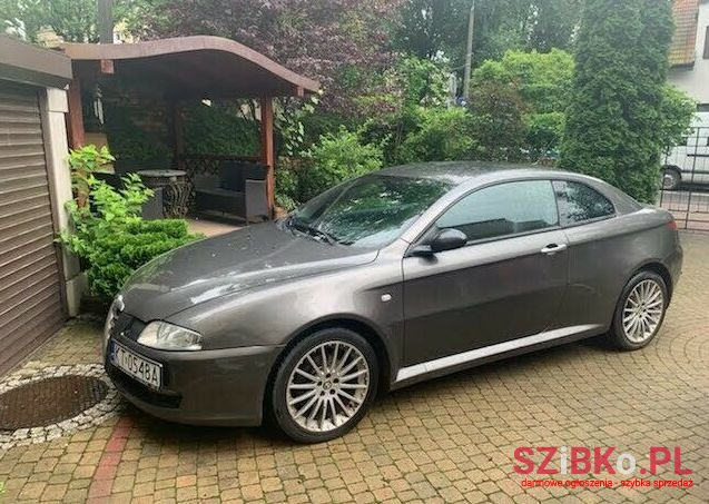 2006' Alfa Romeo photo #1