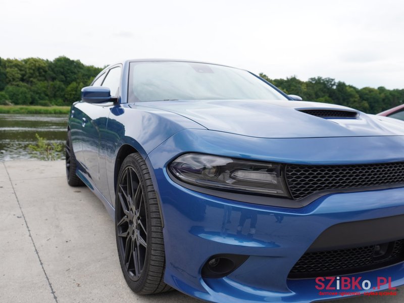 2020' Dodge Charger Daytona photo #2