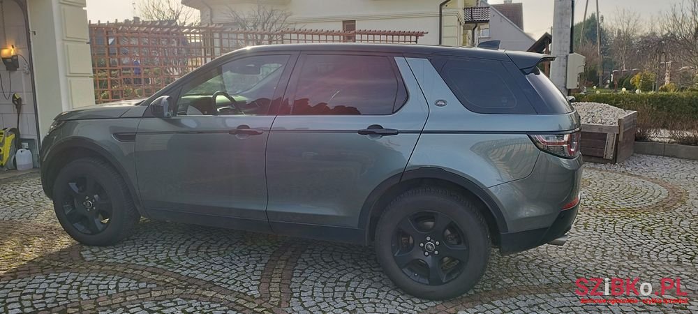 2016' Land Rover Discovery Sport photo #5