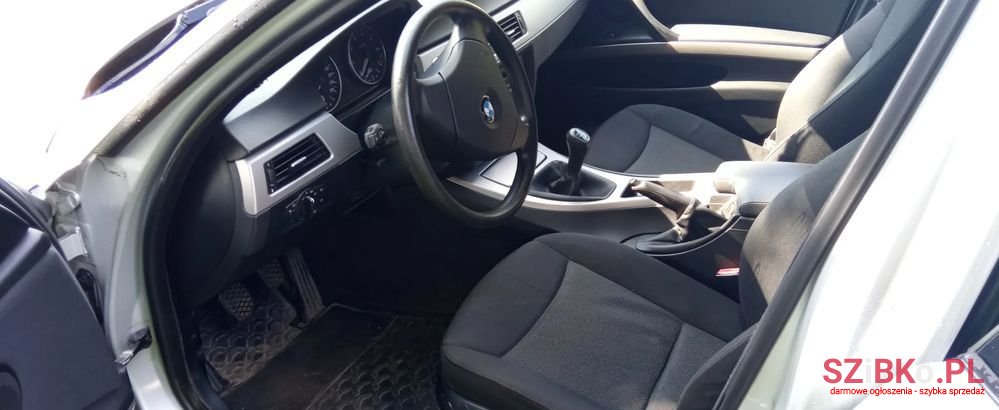 2006' BMW 3 Series 318I photo #2