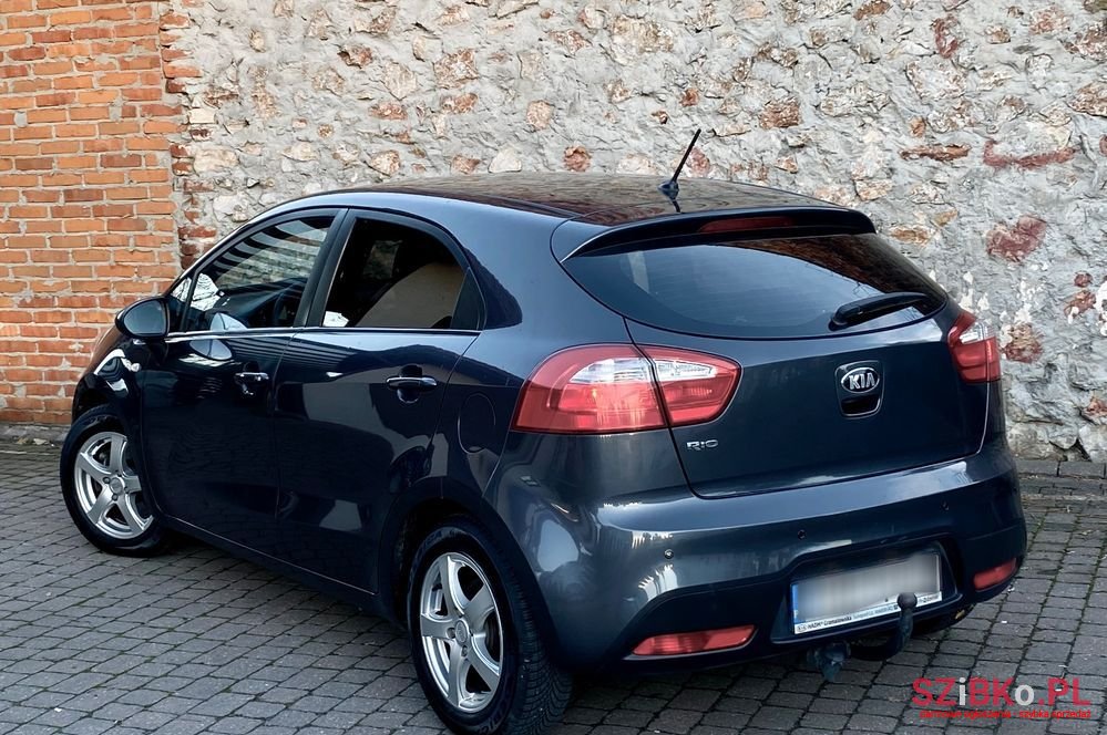 2013' Kia Rio 1.4 M photo #3