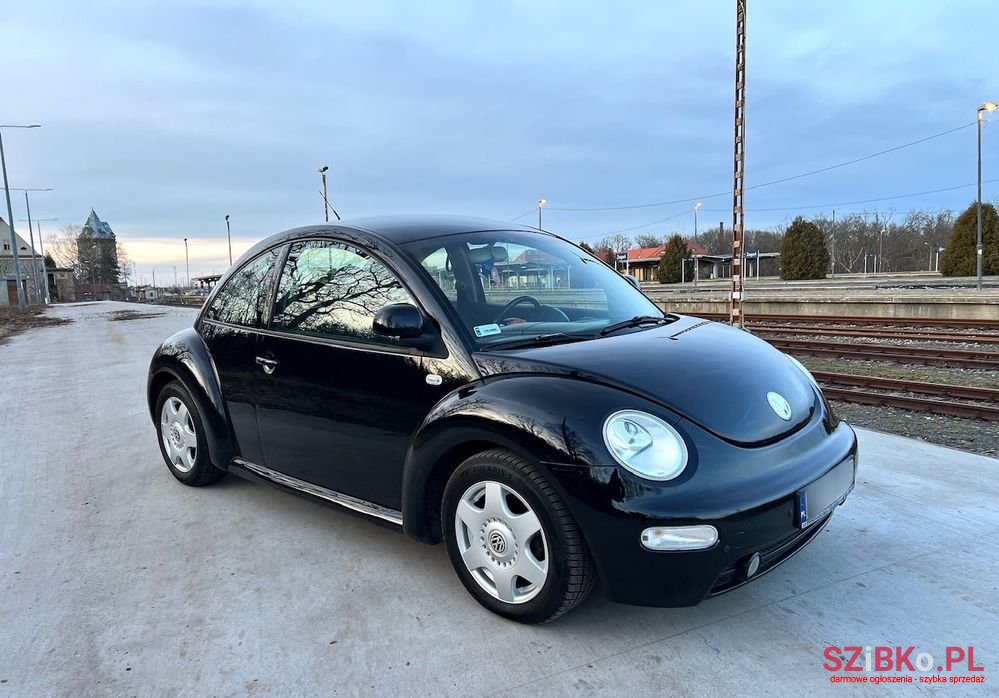 2000' Volkswagen New Beetle photo #6