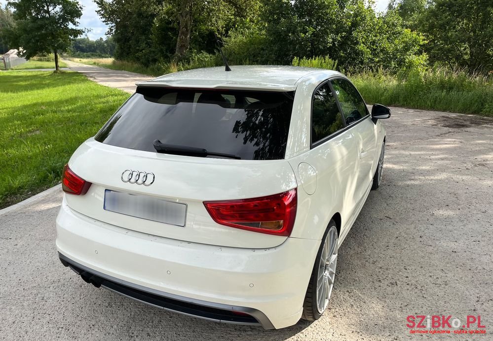 2011' Audi A1 2.0 Tdi S Line Sportpaket photo #3