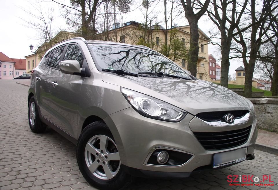 2010' Hyundai ix35 photo #4