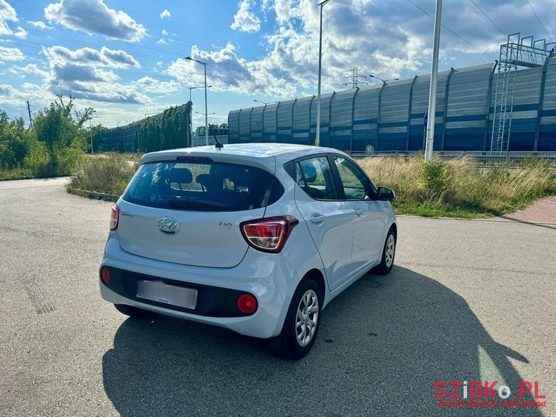 2019' Hyundai i10 photo #4