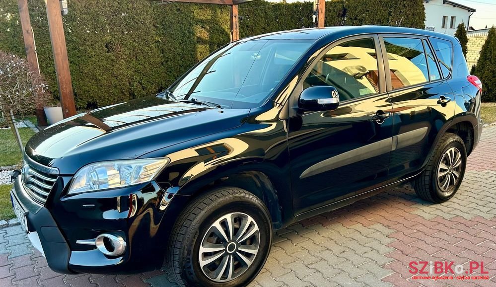 2012' Toyota RAV4 photo #6