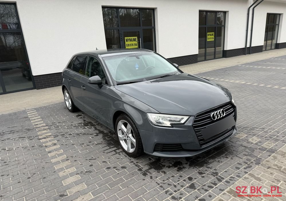 2018' Audi A3 1.6 Tdi Sportback photo #1
