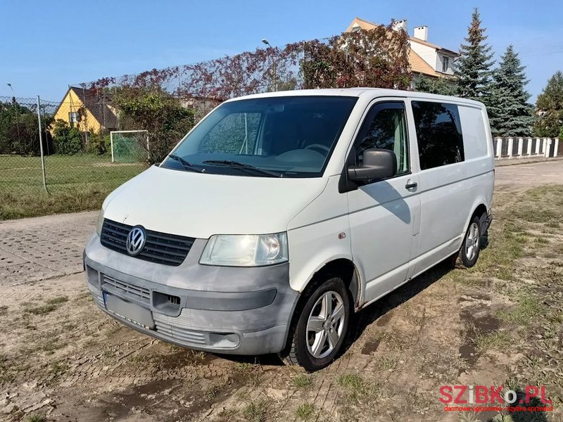 2008' Volkswagen Transporter photo #1