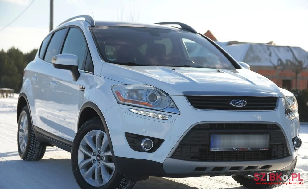 2012' Ford Kuga photo #2