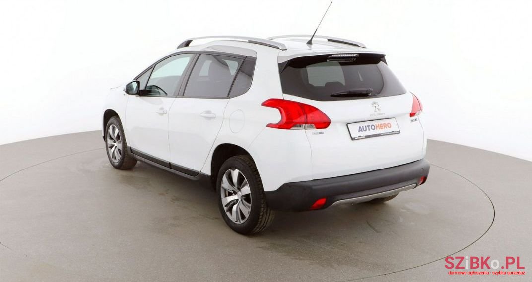 2015' Peugeot 2008 photo #3