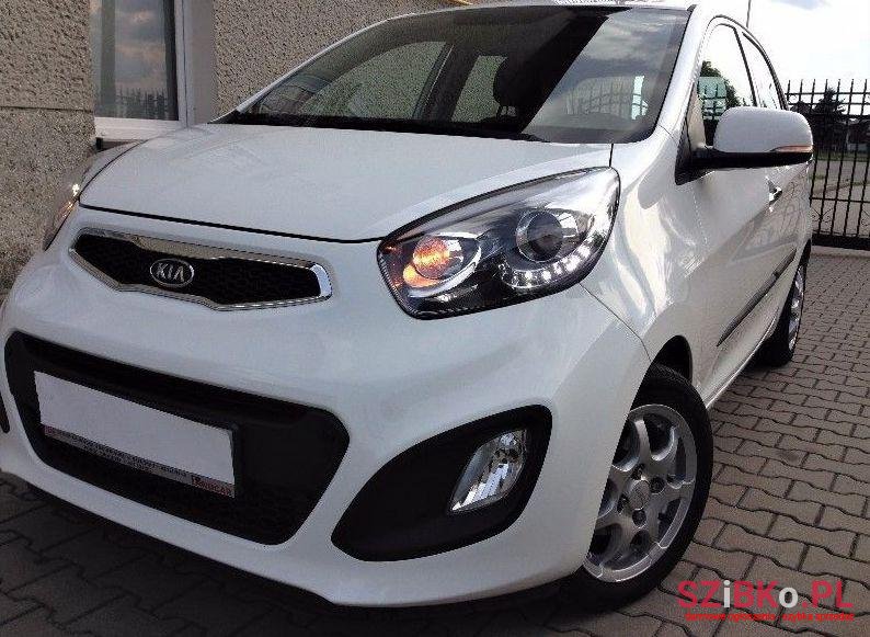 2012' Kia Picanto photo #2