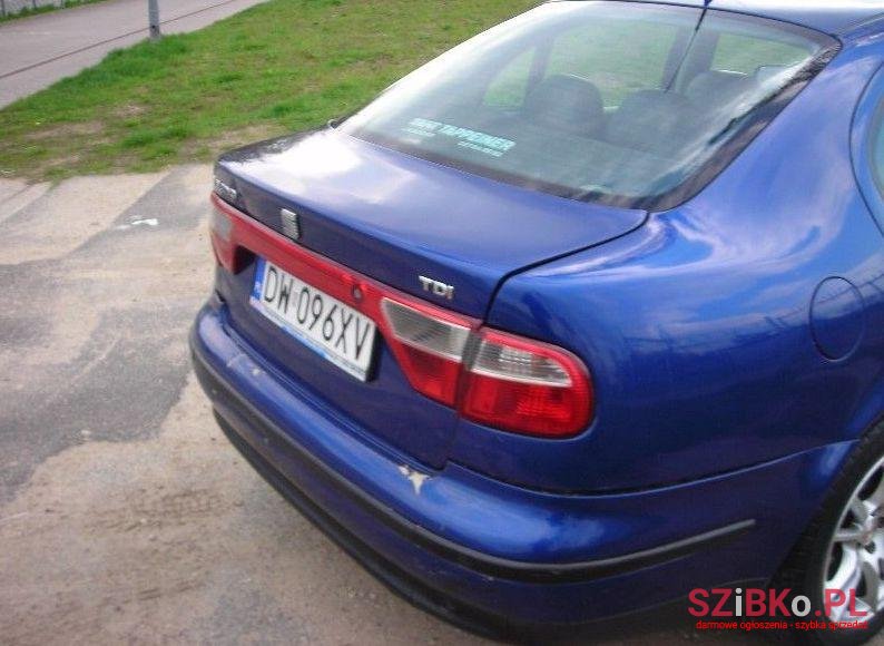 1999' SEAT Toledo photo #1