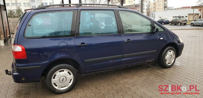 2002' Ford Galaxy photo #2