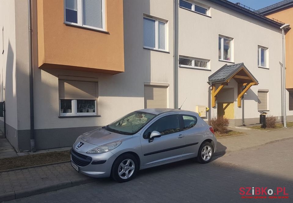 2006' Peugeot 207 photo #3