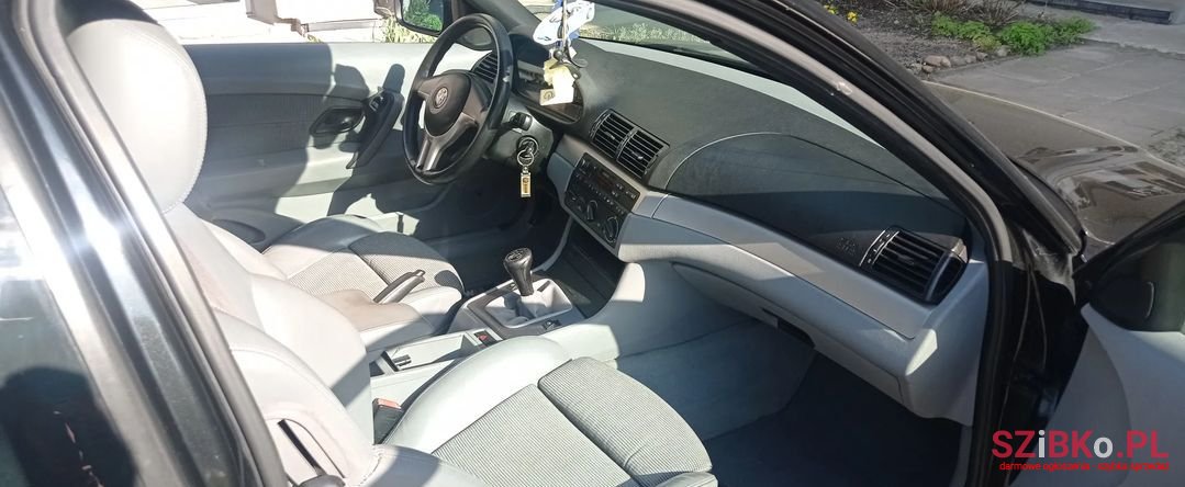 2002' BMW 3 Series photo #5