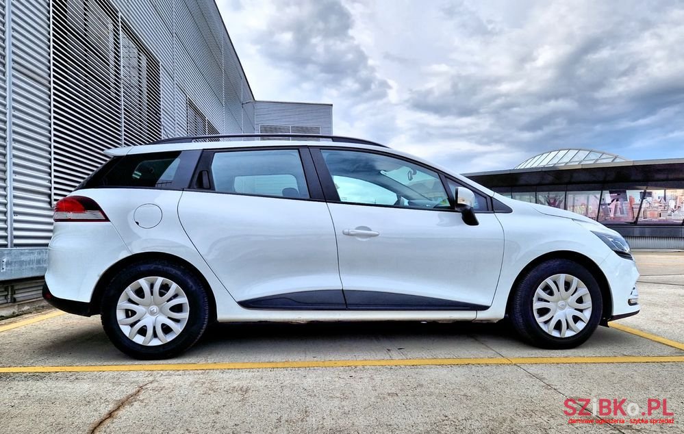 2019' Renault Clio 1.5 Dci Energy Alize photo #6