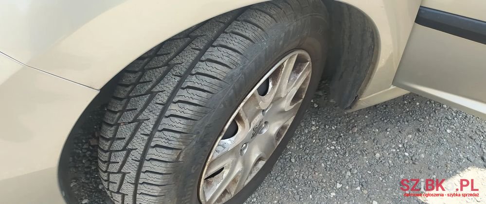 2009' Peugeot 207 1.4 Trendy photo #6