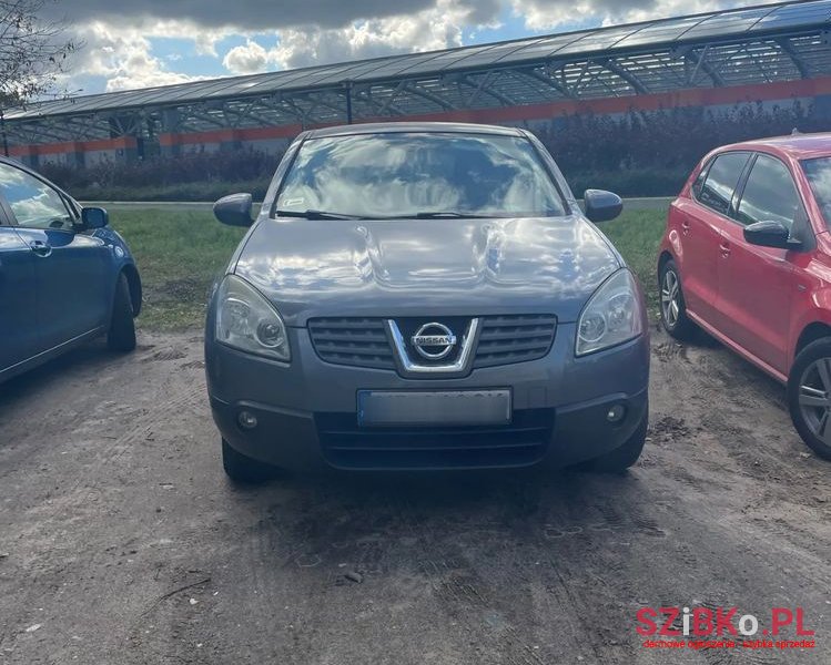 2007' Nissan Qashqai 2.0 360 photo #2