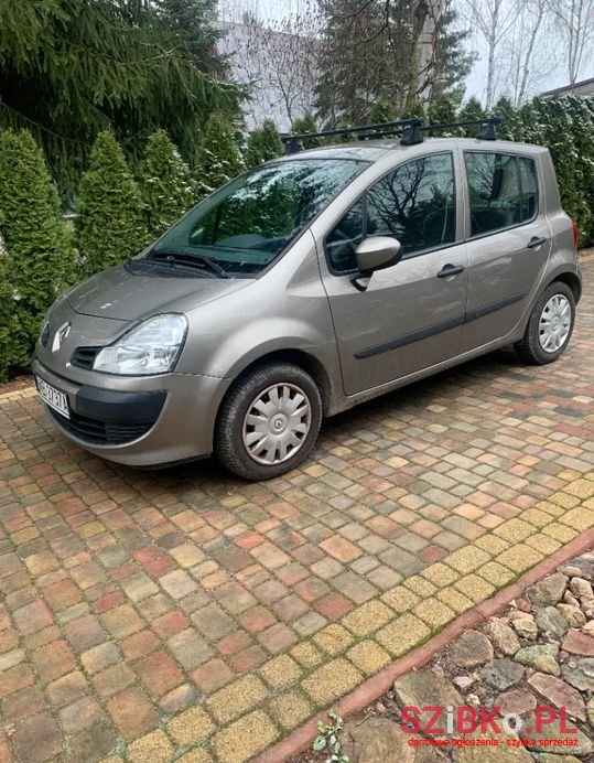 2008' Renault Modus photo #2