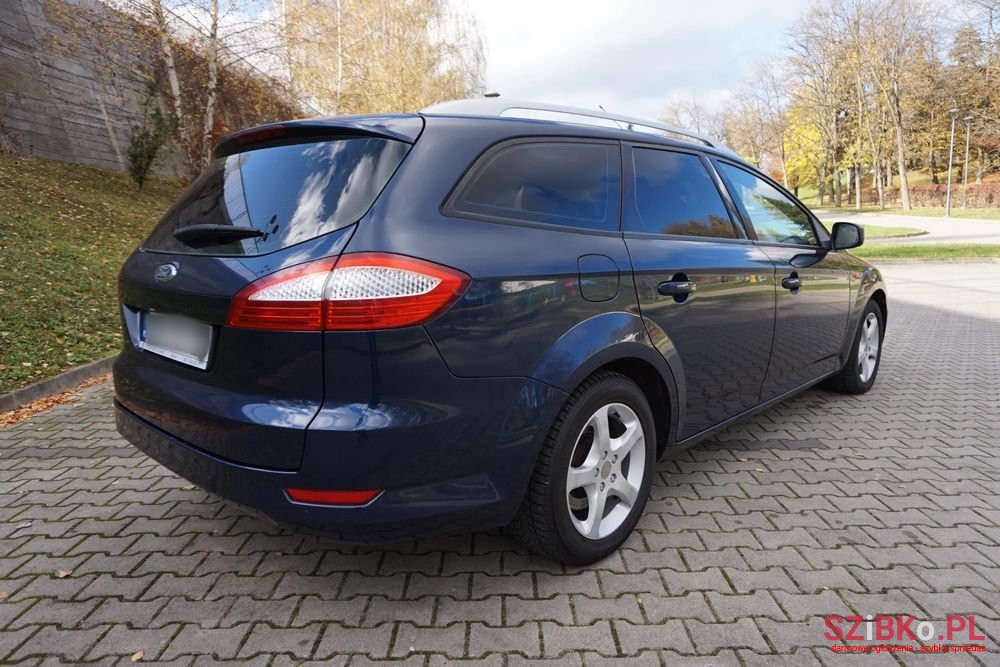 2008' Ford Mondeo 1.8 Tdci Ghia photo #3