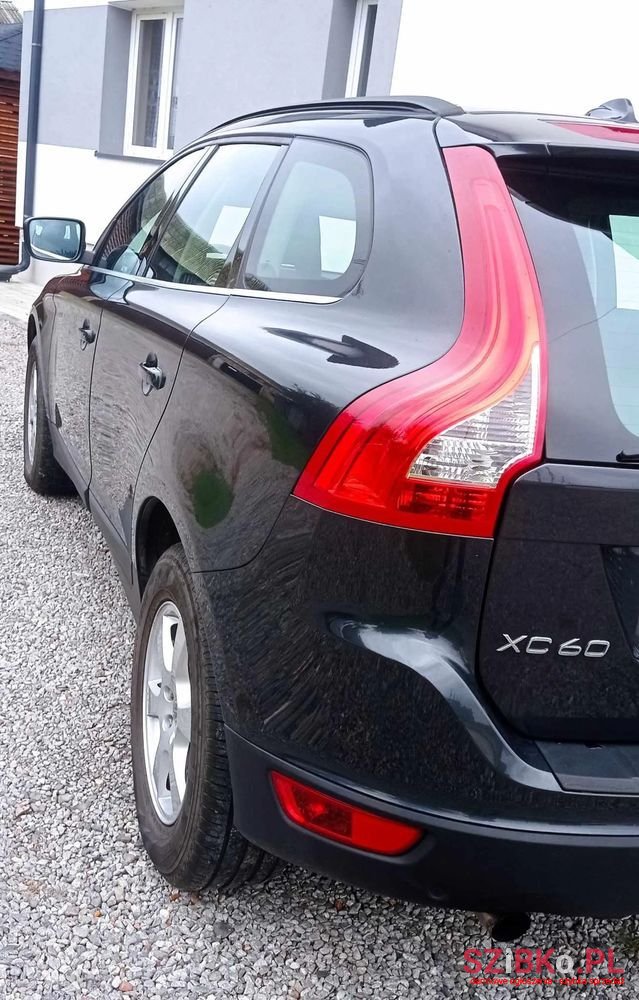 2012' Volvo Xc 60 D4 Momentum photo #4