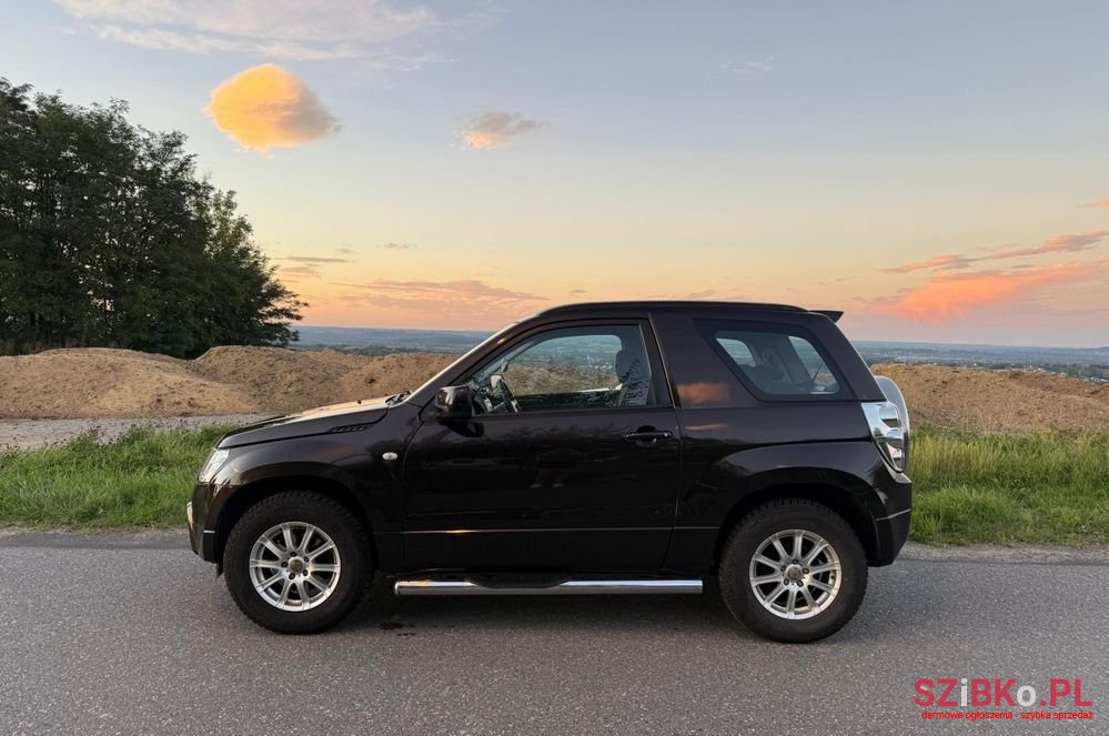 2007' Suzuki Grand Vitara 1.6 photo #2