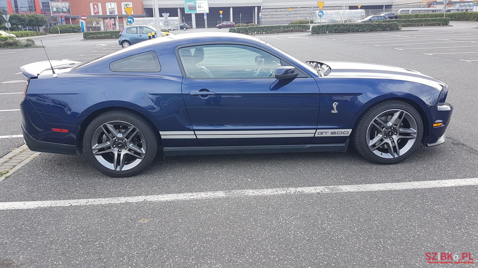 2011' Ford Mustang Shelby photo #3