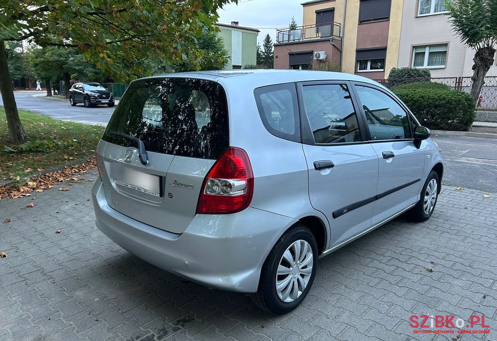 2005' Honda Jazz photo #4