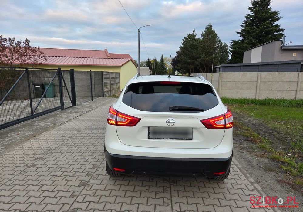 2015' Nissan Qashqai 1.6 Dci Tekna+ photo #3