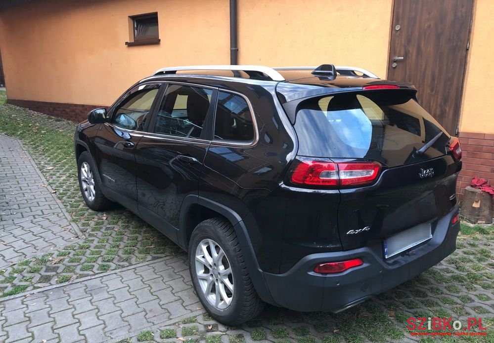 2015' Jeep Cherokee photo #3