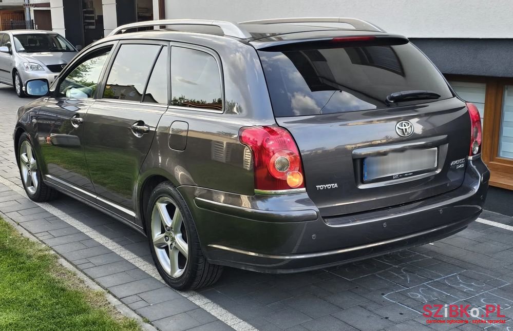 2007' Toyota Avensis photo #3