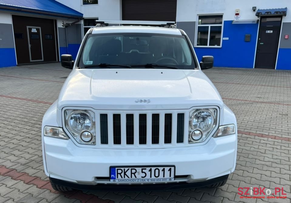 2012' Jeep Liberty photo #2