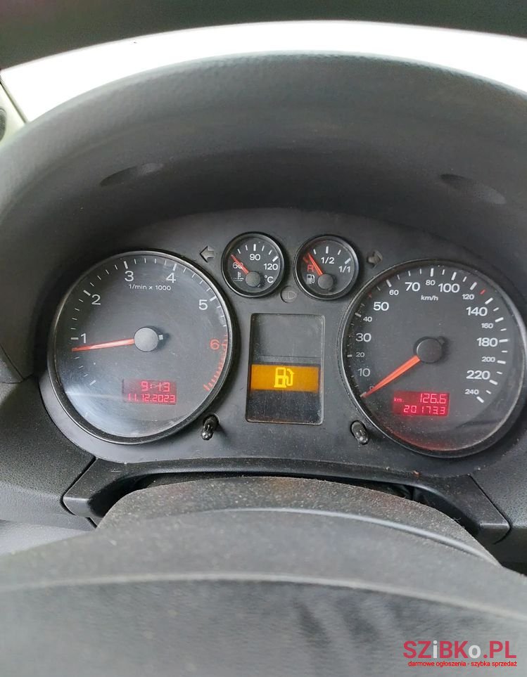 2001' Audi A2 1.4 photo #3