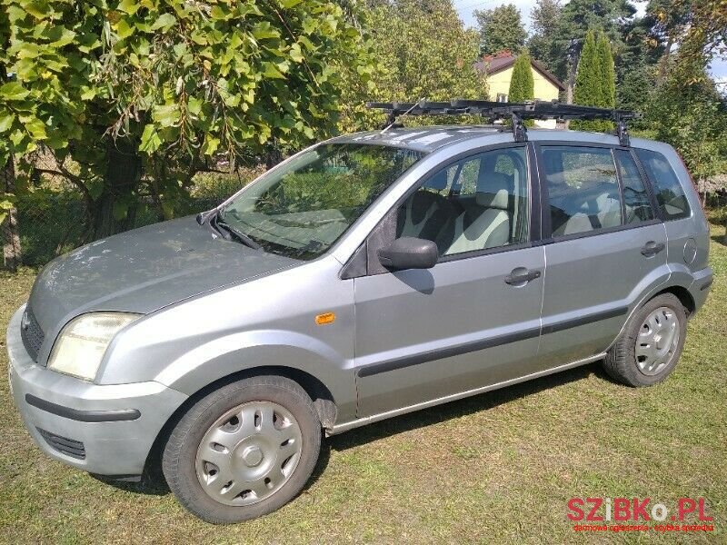 2004' Ford Fusion photo #2