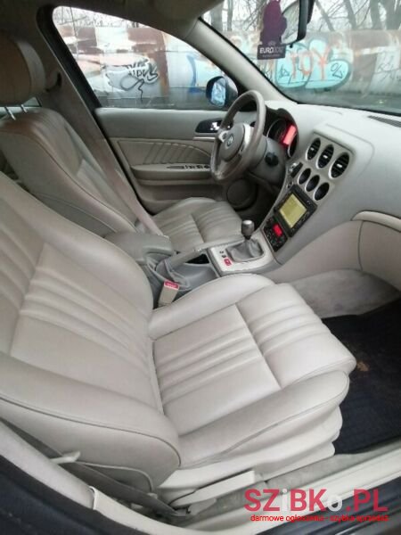 2005' Alfa Romeo 159 photo #6