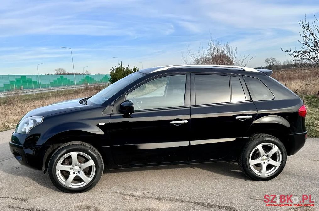 2011' Renault Koleos photo #3