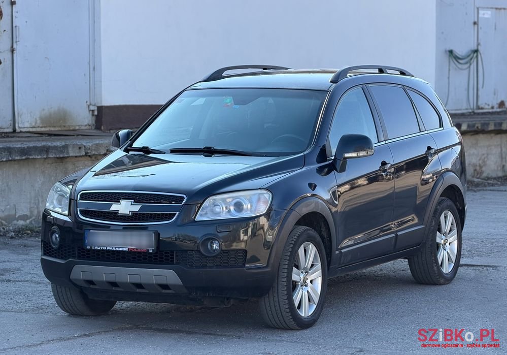 2010' Chevrolet Captiva photo #1