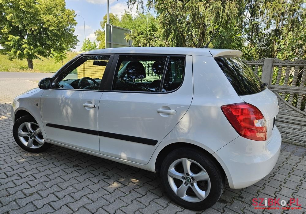 2011' Skoda Fabia 1.2 Tsi Best Of photo #5