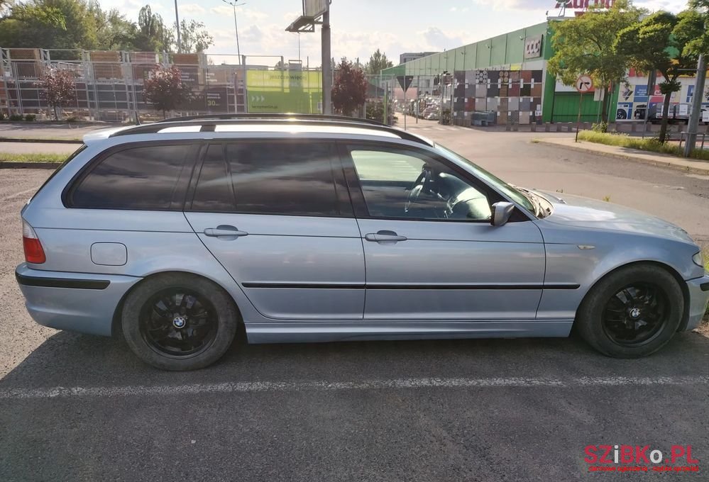 2004' BMW 3 Series 318I photo #4