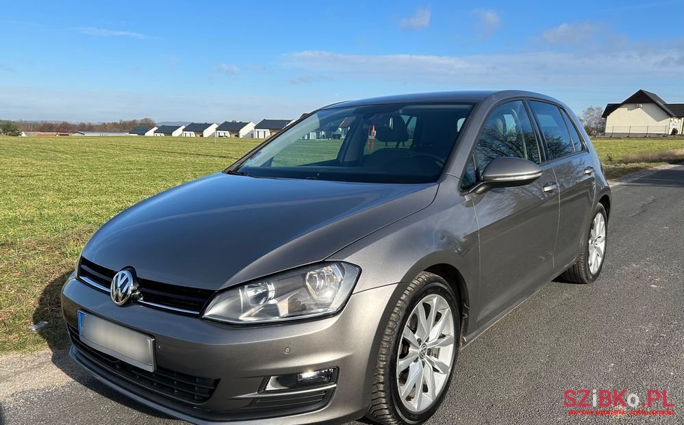 2013' Volkswagen Golf photo #3