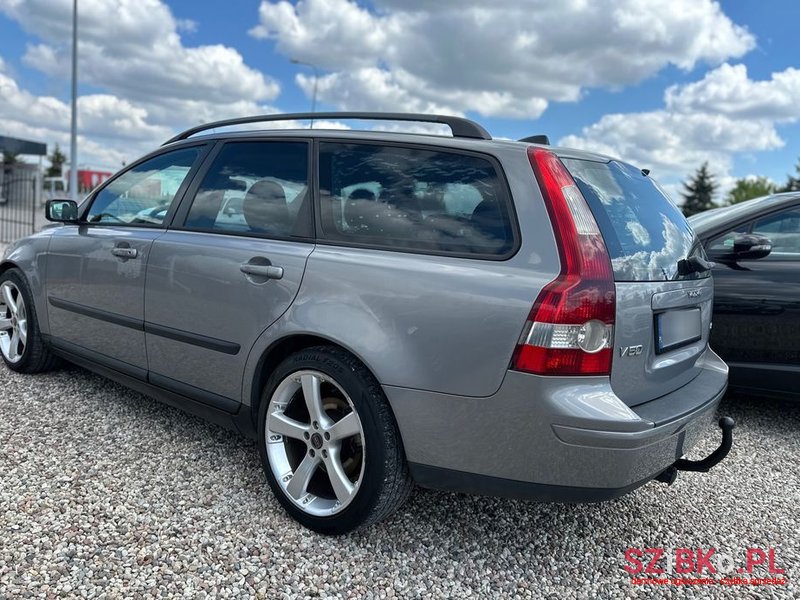 2006' Volvo V50 2.0D photo #3