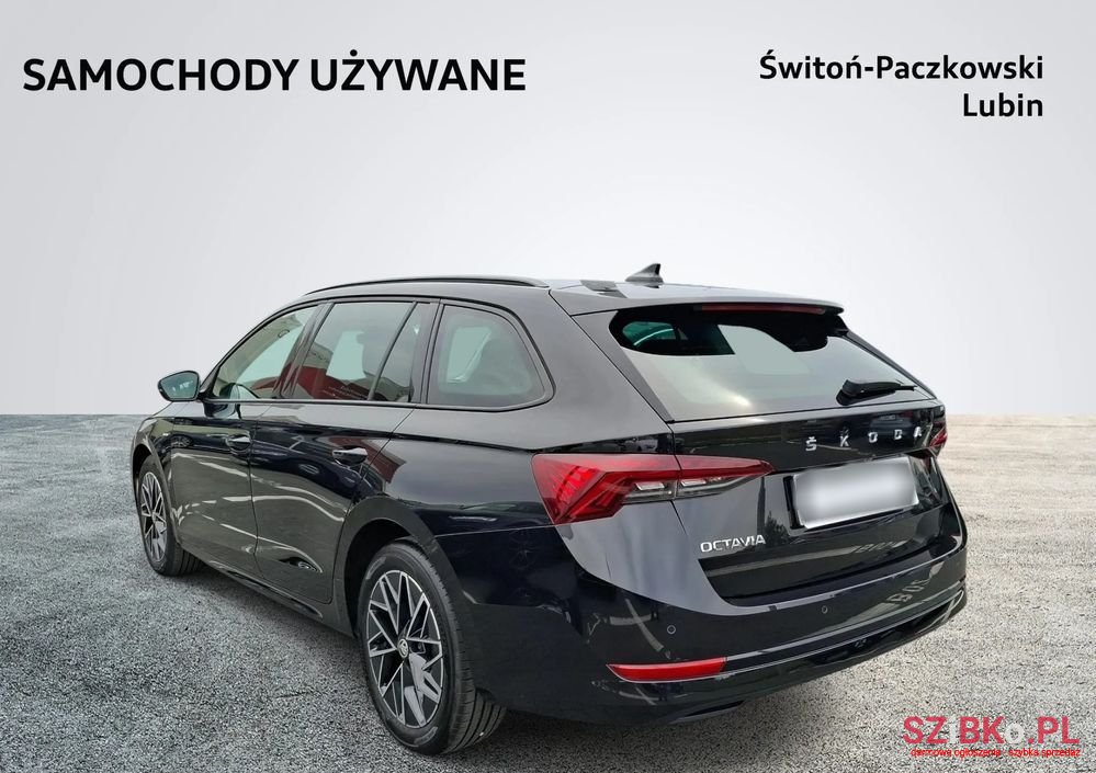 2022' Skoda Octavia Combi photo #3