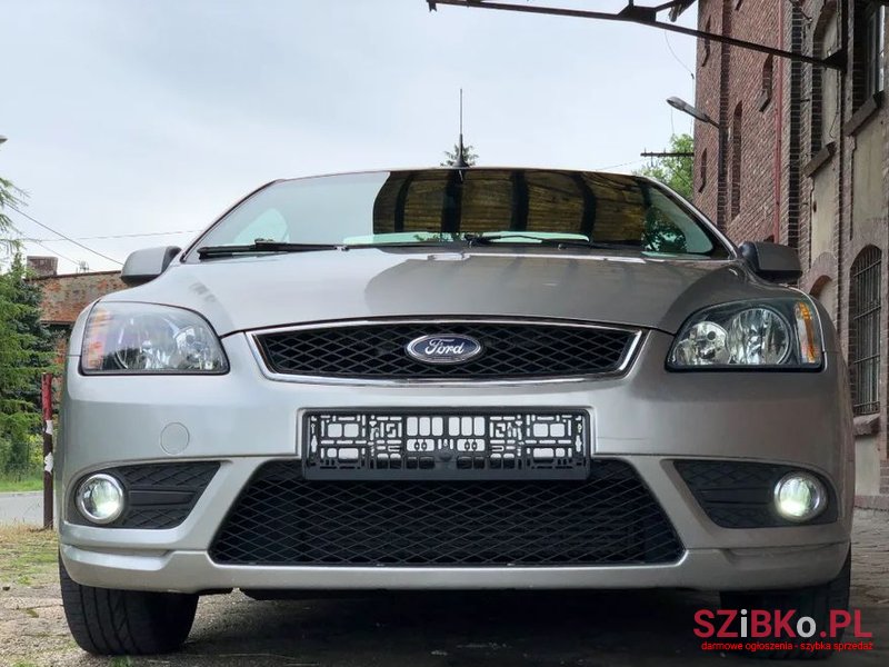 2008' Ford Focus photo #4