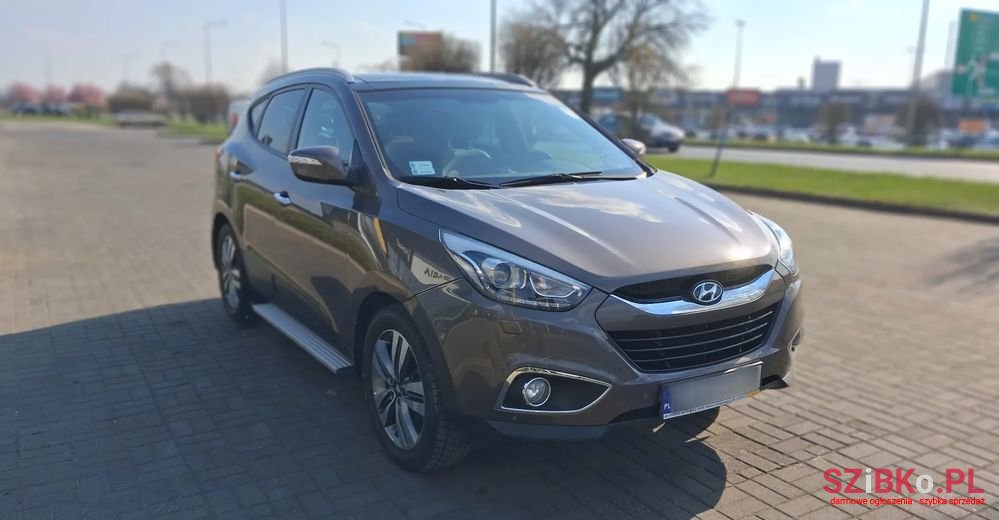 2014' Hyundai ix35 2.0 Gdi Premium 2Wd photo #2