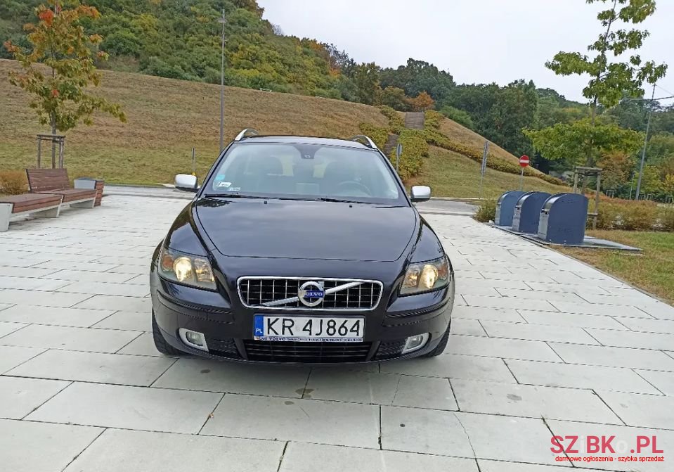 2005' Volvo V50 photo #2