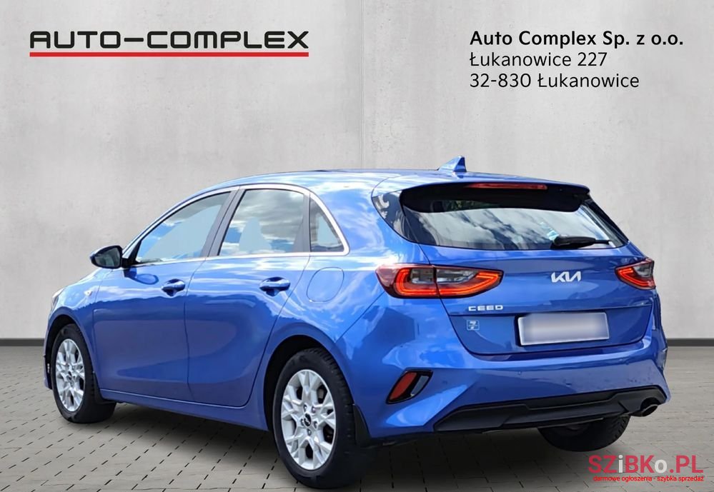 2023' Kia Ceed 1.5 T-Gdi M photo #3