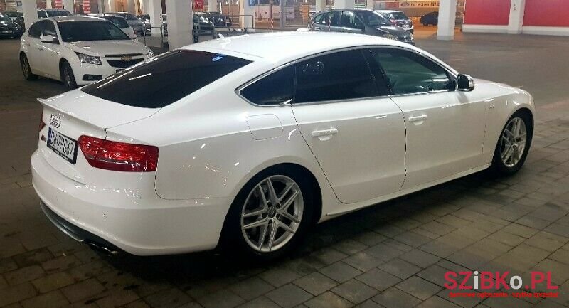 2010' Audi S5 photo #4