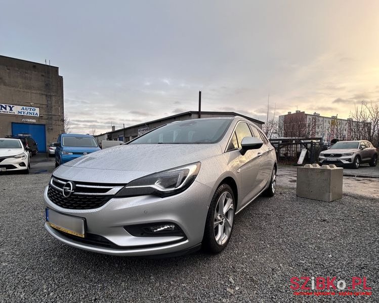 2016' Opel Astra V 1.4 T Dynamic photo #2